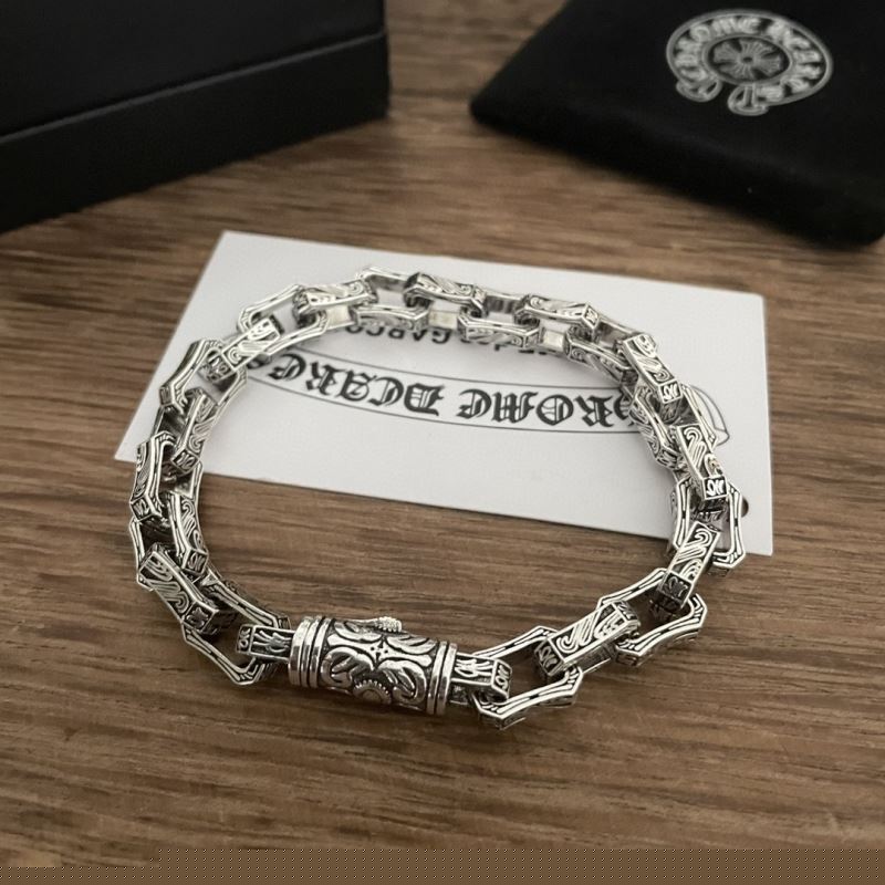 Ch**me He**ts bracelets